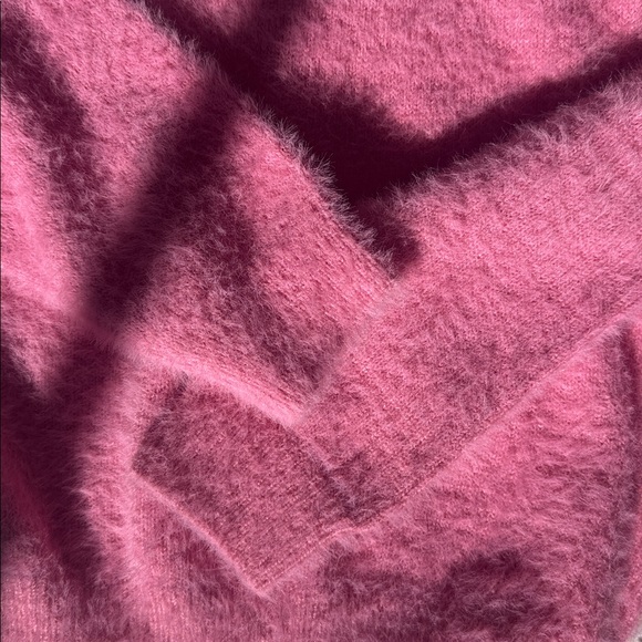 Cozy Pink Sweater by Super Down - Picture 6 of 9